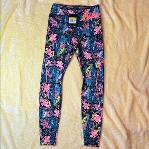 Nike Women's Multicolor Floral Leggings